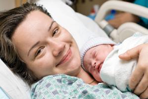 Advantages and Disadvantages of Birthing at Home, Birth Center, and Hospital