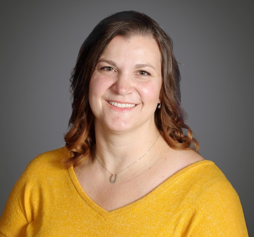 Robyn Brown profile